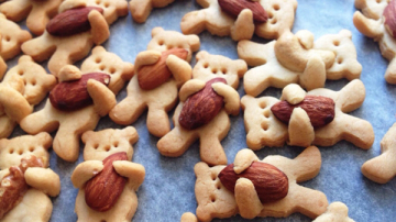 Rețeta celor mai drăguți biscuiți din lume. Îți este chiar milă să mănânci acești ursuleți!