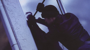 Во время праздников растет число квартирных краж: рекомендации полиции