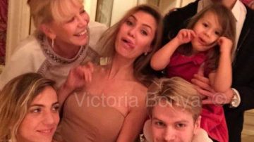 Виктория Боня впервые показала семью мужа