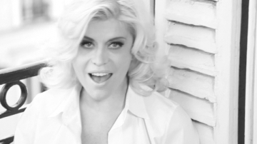 Loredana Groza alaturi de fiica sa, in vacanta. Cum au pozat cele doua - FOTO