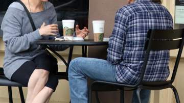 А где же пластика? К Рене Зеллвегер вернулись морщины