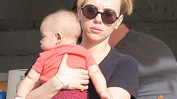 Скарлетт Йоханссон показала дочку