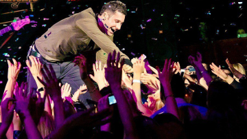 Dan Balan revine cu noi concerte pentru fanii săi