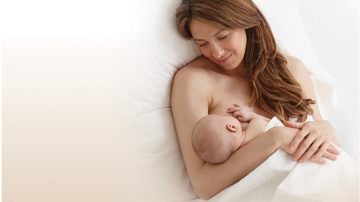 De ce alaptarea la sân este cea mai bună soluţie pentru micuţul tău