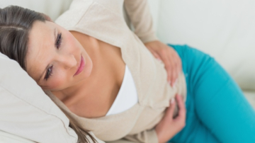 Sîngerările la început de sarcină: motivul și ce trebuie să faceți în acest caz