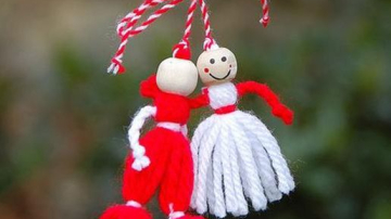 Ярмарка мэрцишоров в центре столицы: символы весны на любой вкус