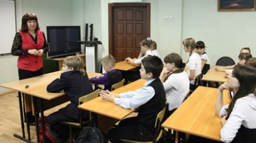 В Кишиневе в школах проведут уроки патриотического воспитания