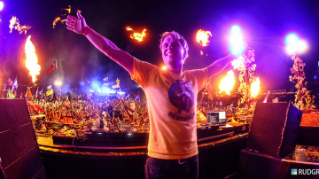 Cel mai bun DJ al lumii vine la Chişinău. Iată cât va costa un bilet la concertul său