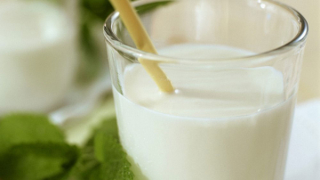 Rețete cu chefir pentru detoxifierea organismului și slăbire