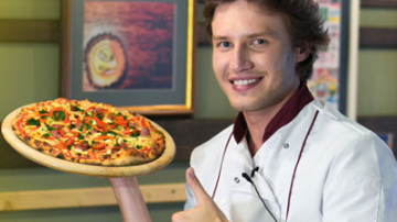 Istorii culinare: Serghei Abalin - bucătar-şef sau despre ceea cum un jurnalist şi-a schimbat profesia