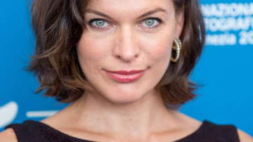 Милла Йовович в восторге от новорожденной дочери