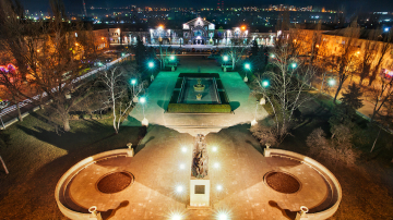 Огни ночного города: 33 удивительно красивые фотографии Кишинёва