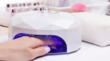 Shellac și cancerul de piele: 8 motive pentru a manifesta prudență