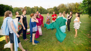 Приглашаем на семинар о слингах и переносках для детей