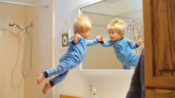 Этот папа с помощью фотоаппарата научил летать своего ребенка с синдромом Дауна!