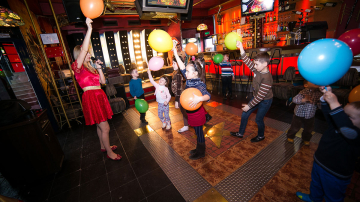 День Рождения Анны-Марии - апрельской победительницы конкурса «Именинник месяца» от Mamaplus.MD