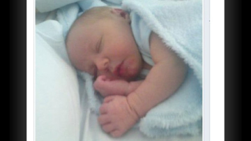 Лайк, Фэйсбук и Хэштэг - дети с такими именами уже родились на свет