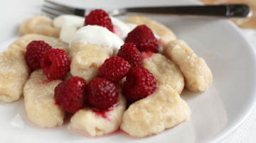 Rețete de bucate din brânză pentru copii