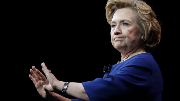 Скандал в США: Йоко Оно призналась, что у нее был роман с Хиллари Клинтон