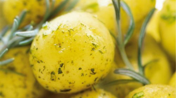 Как сохранить полезные свойства картофеля при готовке: 6 простых хитростей