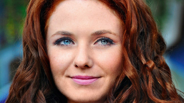 Экс-солистка «Тату» Лена Катина родила сына