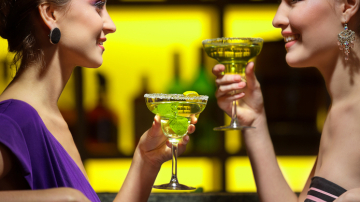 8 moduri de a ascunde că ești însărcinată