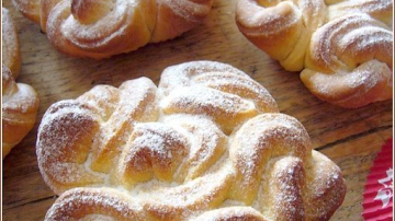 Brioșe pufoase și apetisante