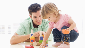 9 игрушек «must have» для ребенка от года