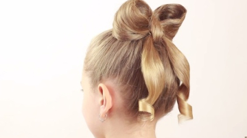 Fundița- coafură pentru micile prințese!