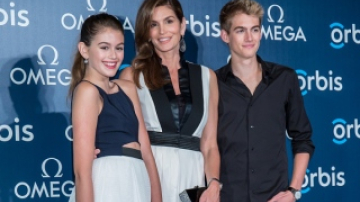 Дети Синди Кроуфорд впечатлили публику