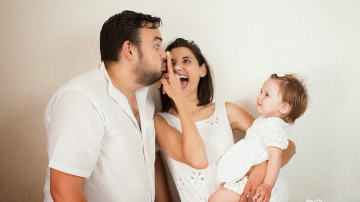 Lilu: „Alăptarea e cea mai mare plăcere de care poate avea parte o mamă”