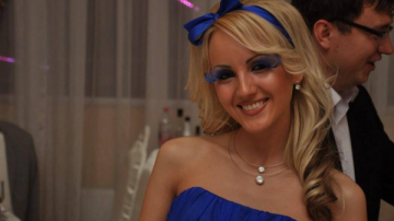 Kătălina Rusu, în studenție. Foto de la balul de absolvire!