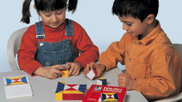 12 jucării care ajută cu adevărat la dezvoltarea copilului