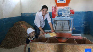 Молодая мама создала семейный бизнес в молдавском селе