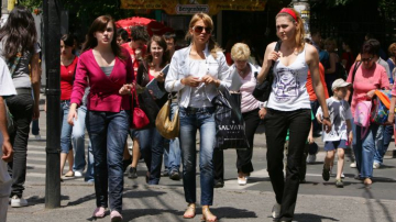 НБС: женщины в Молдове в среднем живут на 8 лет дольше мужчин