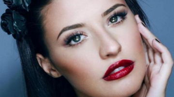 Schimbare radicala de look. Cum arata Antonia blonda - FOTO