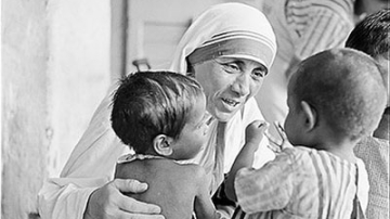 7 sfaturi pentru părinți de la Maica Tereza