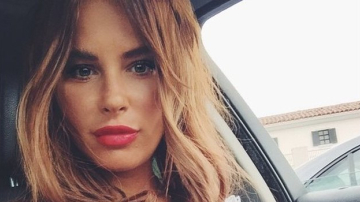 Саша Зверева открыла курсы по грудному вскармливанию