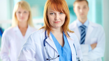 Medicii vor avea salarii mai mari din 1 iulie