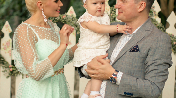 Micuța Familiei Ștefăneț are 1 an! Iată ce petrecere i-au organizat părinții (Foto)