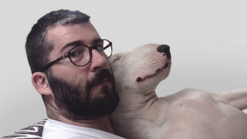 Fosta soție nu i-a lăsat nimic în afară de un… câine. Și uite ce i-a trecut prin cap ...