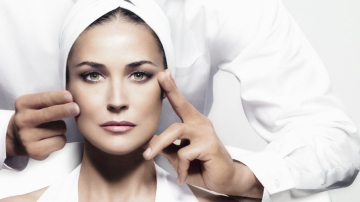 Подтяжка лица золотыми нитями: за и против