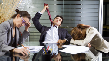 Вторник — самый тяжелый для офисных работников день