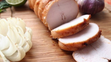 Pastrama din piept de pui
