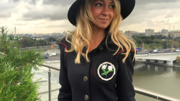 Яна Рудковская показала старших сыновей от первого мужа