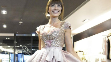 Una dintre cele mai frumoase femei se zbate intre viata si moarte