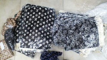 Как шьют брендовые подделки: в Одессе нашли огромный цех