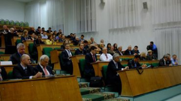 Medici din nouă state prezintă la Chişinău noi metode de tratament a cancerului renal