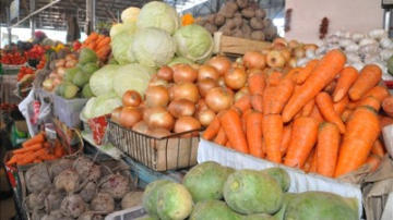 Овощи на столичных рынках подорожали вдвое
