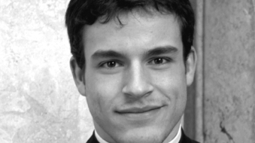 Боже, храни их: самые красивые священники календаря Calendario Romano